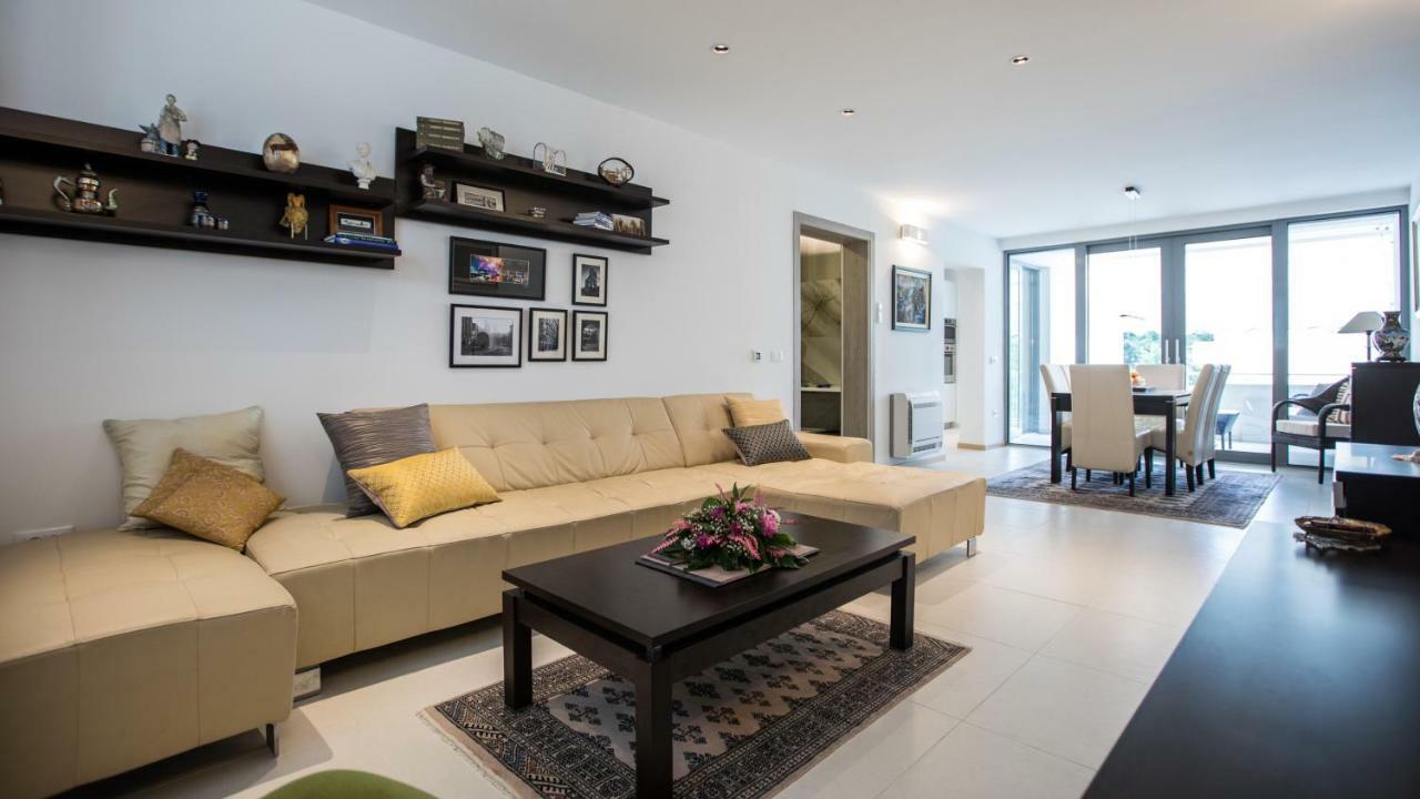 Spacious Modern Apartment Close To The Beach Дубровник Экстерьер фото